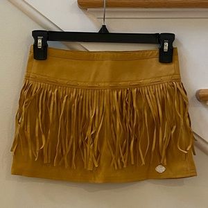 American Girl Tan fringe western skirt 🐎